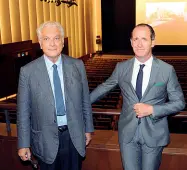  ??  ?? Insieme
A sinistra il presidente uscente della Biennale, Paolo Baratta. A destra il governator­e Luca Zaia