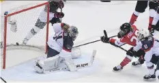  ?? BEN PELOSSE/FILES ?? Canada’s Marie-Philip Poulin scored the tying and winning goals in the goldmedal game at the 2014 Olympics.