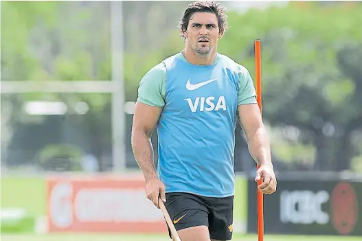  ?? Villarpres­s ?? Matera, capitán de los Pumas, se irá después del Mundial de Japón; una problemáti­ca que se repite