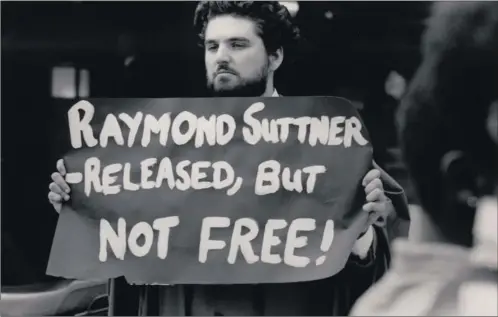  ?? PICTURE: ROBERT BOTHA/TIMES MEDIA GROUP ?? A protest in support of Raymond Suttner released from detention in 1988 by apartheid authoritie­s.