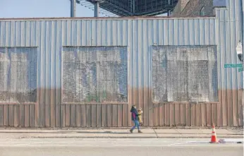  ?? SUN-TIMES FILE PHOTO ?? Public health officials confirmed Friday morning that a child at the Pilsen migrant shelter had measles, but has since recovered.