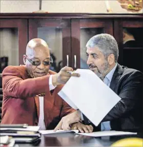  ?? Photo: Oupa Nkosi ?? Smiles and solidarity: President Jacob Zuma with Hamas leader Khaled Mashaal at Luthuli House in Johannesbu­rg.