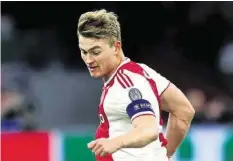  ?? FOTOS: GETTY ?? Von halb Europa gejagt: Ajax-Captain Matthijs de Ligt (19).