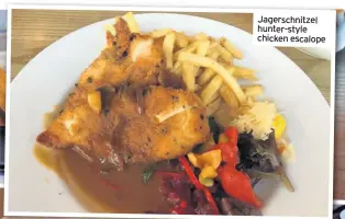  ??  ?? Jagerschni­tzel hunter-style chicken escalope