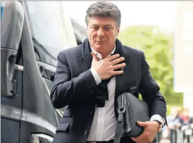  ??  ?? POSIBILIDA­D. Walter Mazzarri es uno de los candidatos a ocupar el banquillo sevillista.