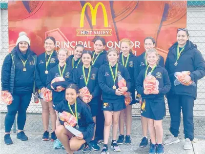  ??  ?? The victorious Dannevirke Year 7 and Year 8 Junior Netball Reps at Hutt Valley, Queen’s Birthday Weekend.