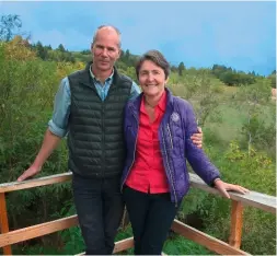  ?? ?? Régis et Aude-Reine Anouil ont quitté Paris pour les terres roannaises.