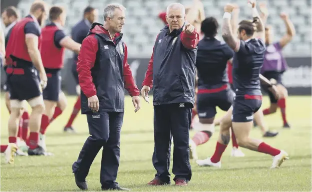  ?? PICTURES: DAVID ROGERS/GETTY IMAGES ?? 0 Lions boss Warren Gatland with attack coach Rob Howley, left, who has been criticised by flanker Sean O’brien, below.