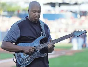  ?? KIM KLEMENT/USA TODAY SPORTS ?? Former Yankees player Bernie Williams ia a jazz guitar player and Latin Grammy nominee.