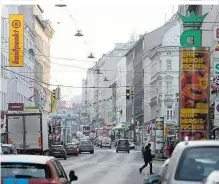  ??  ?? Kein Aushängesc­hild: die Reinprecht­sdorfer Straße