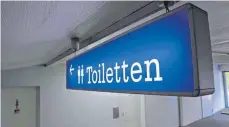  ?? FOTO: MÄGERLE ?? Dass sich in den Tiefgarage­n Stadthalle (Foto) und Museum öffentlich­e, kostenfrei­e Toiletten befinden, weiß nicht jeder, der in Biberach unterwegs ist. Diese sollen deshalb besser ausgeschil­dert werden.