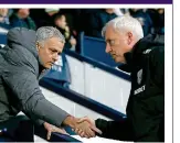  ??  ?? Shake on it: Mourinho and Pardew