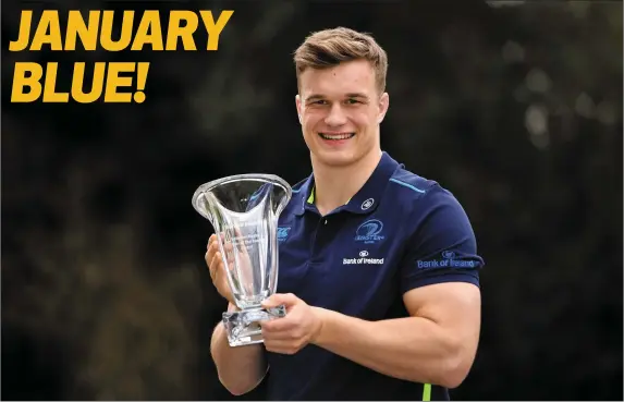  ??  ?? Wicklow’s Josh van der Flier with the Bank of Ireland Leinster Rugby Player of the Month award for January at Leinster Rugby Headquarte­rs in Dublin. Photo by Ramsey Cardy/ Sportsfile