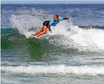  ?? WSL/MASUREL ?? Paige Hareb sets up on her backhand during the QS6000 Pantin Classic Galicia Pro in Spain.