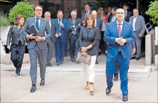  ?? ?? Quico Catalán, Amaia Gorostiza y José Castro, presidente­s de Levante, Eibar y Sevilla, lideraron la comitiva.