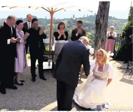 Tanz Mit Kneissl Als Pr Erfolg Fur Putin Pressreader 