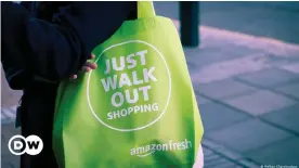  ??  ?? The Amazon Fresh store allows shoppers to shop without opening their wallets