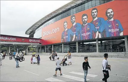  ?? FOTO: PEP MORATA ?? El Barça está estudiando diversas opciones para ponerle un nombre comercial al nuevo Camp Nou