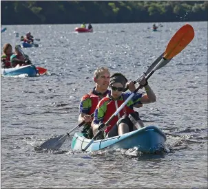  ?? PHOTOS BY VALERIE O’SULLIVAN ?? Kayaking on Muckross Lake in Quest Killarney, the multi-activity one-day Adventure Race event on Saturday. 2,500 adventurer­s competed in the race, making it the largest adventure race in the world.