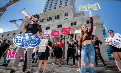  ?? Cristóbal Herrera/EPA ?? ‘Fetal personhood’ laws are key to the anti-abortion movement and strongly opposed by women’s rights organizati­ons. Photograph: