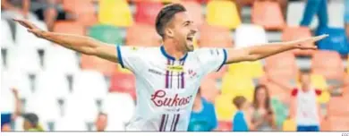  ?? EFE ?? Iván Martín celebra un gol en la liga polaca.