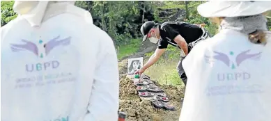  ?? Foto Cortesía: La Opinión ?? la UNIDA De Búsqueda estrena Documental en honor A las víctimas Del conflicto en Colombia./