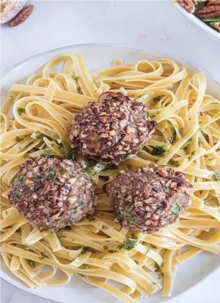  ?? Pecan Chicken Meatballs ??