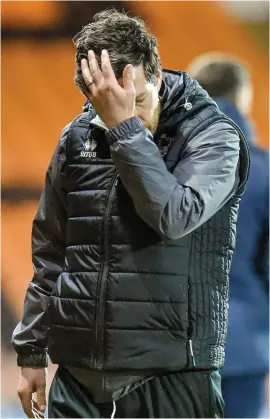  ??  ?? Darrell Clarke is still waiting for his first victory as Port Vale manager.