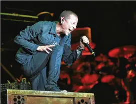  ?? CHRISTOPHE­R POLK / GETTY IMAGES ?? Singer Chester Bennington of Linkin Park performs onstage May 9 at the MGM Resorts Festival Grounds in Las Vegas. Authoritie­s were conducting an investigat­ion into his death Thursday in Palos Verdes Estates in Los Angeles County.