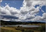  ?? NHAT V. MEYER — STAFF PHOTOGRAPH­ER ?? Calero Reservoir County Park in San Jose is one of Santa Clara County's 10 reservoirs that collective­ly are only 23% full.