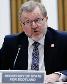  ??  ?? Warning: David Mundell says employment is falling