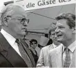  ?? Foto: dpa ?? Der siebte und der elfte Bundespräs­i dent: Herzog mit Joachim Gauck, Chef der Stasi Unterlagen­behörde.