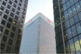  ??  ?? THE HEADQUARTE­RS of HSBC in London’s Canary Wharf financial district