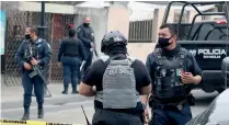  ??  ?? En un domicilio de San Nicolás fueron hallados ocho adultos y siete menores hondureños.