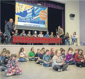  ?? Picture: Kenny Smith. ?? A kick-start weekend was held at Fintry Primary school as part of a new funding programme from the council.