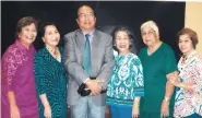  ??  ?? MEDIA.
The late Department of Tourism Region 7 director Catalino Chan III (third from left) with friends (second from left) Nelia Neri, Flor Ynclino, Cookie Newman and CVU. At left is Mila A. Chan.