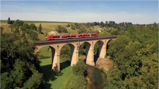  ?? ?? FROM ABOVE: Lufthansa and Deutsche Bahn have connected air-rail passengers since the 1990s; Ryanair’s CEO opposes flight-route bans