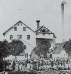  ?? Foto: Stadtarchi­v Krumbach ?? Die Weberei von Moses Samuel Landauer (später Steiger und Deschler) in Krumbach nach dem Brand 1906.