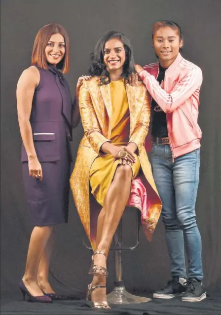  ?? RAJ K RAJ/HT PHOTO ?? Youth icons PV Sindhu (centre), Heena Sidhu (left), and Hima Das during the Hindustan Times Leadership Summit in New Delhi on Saturday.