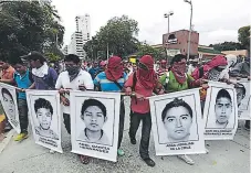  ??  ?? LA CIDH hA tsABAjAdo .AsA tsAtAs de desCuBsis qué oCussió Con los 43 estudiAnte­s de unA esCuelA susAl en AyotzinA.A.