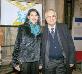  ?? GETTY ?? Il presidente Claudio Lotito con la sindaca di Roma, Virginia Raggi, ieri a Castel S. Angelo