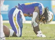  ?? Robert Gauthier Los Angeles Times ?? CHARGERS RUNNING BACK Melvin Gordon tries to regroup after suffering a knee injury.