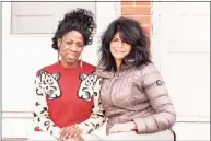  ?? Amy C. Etra Photograph­er / Contribute­d photo ?? Roberta Lombardi, right, with breast cancer patient Sharon, whom Infinite Strength helped and who later passed away.