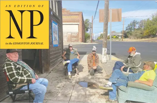  ?? TOM BLACKWELL/NATIONAL POST ?? Trump supporters Jay Carlson, left, and Don Hilderbran­d, right front, sit with friends in Wasco, Ore. Just 180 km to the west lies Portland, a Democratic stronghold.