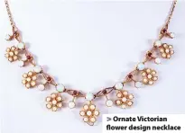  ?? ?? > Ornate Victorian flower design necklace