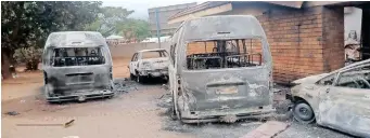  ?? | SAPS ?? POLICE in Limpopo have launched a manhunt for assailants who torched an office building and vehicles parked inside the yard.