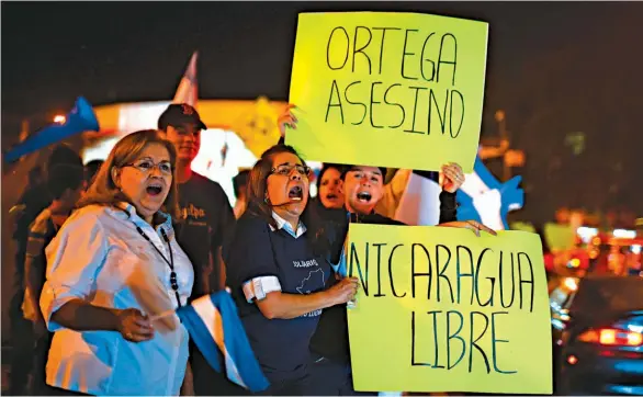  ??  ?? Crisis. Las manifestac­iones contra Ortega comenzaron en abril pasado tras fallidas reformas de seguridad social y se convirtier­on en una exigencia de renuncia del mandatario.