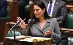  ?? ?? Den britiske indenrigsm­inister, Priti Patel, langer ud efter
Den Europaeisk­e Menneskere­ttighedsdo­mstol. Foto: Jessica Taylor/Ritzau Scanpix