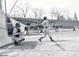  ?? STAFF FILE ?? Before the crowds show up, Yankees legend Phil Rizzuto practices at McClure Field.