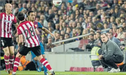  ?? FOTO: PERE PUNTÍ ?? Marcelo Bielsa El fútbol que propuso el técnico argentino para el Athletic ya obligaba a los rivales a jugar en largo